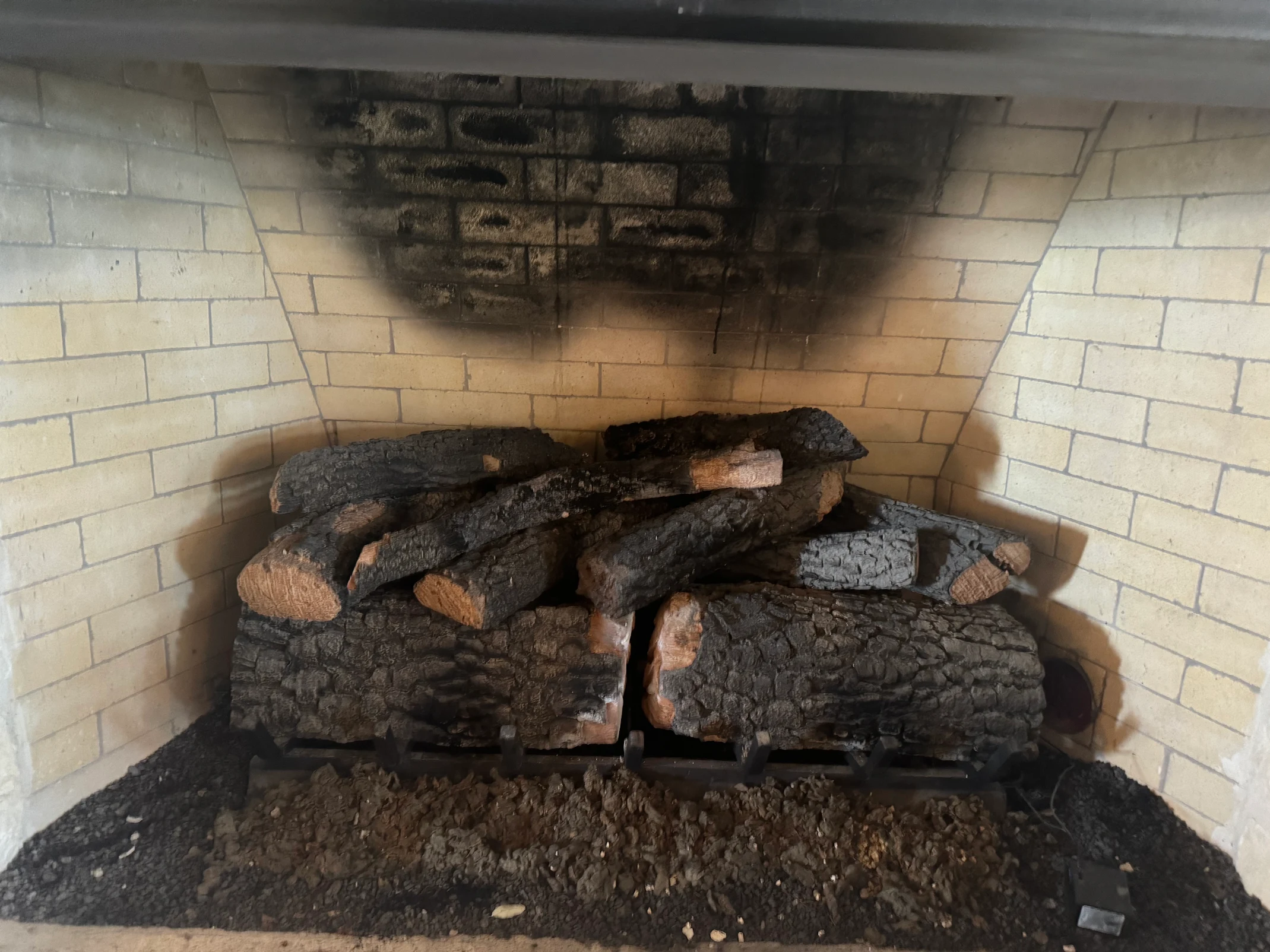 Fireplace service project in Taylor, TX