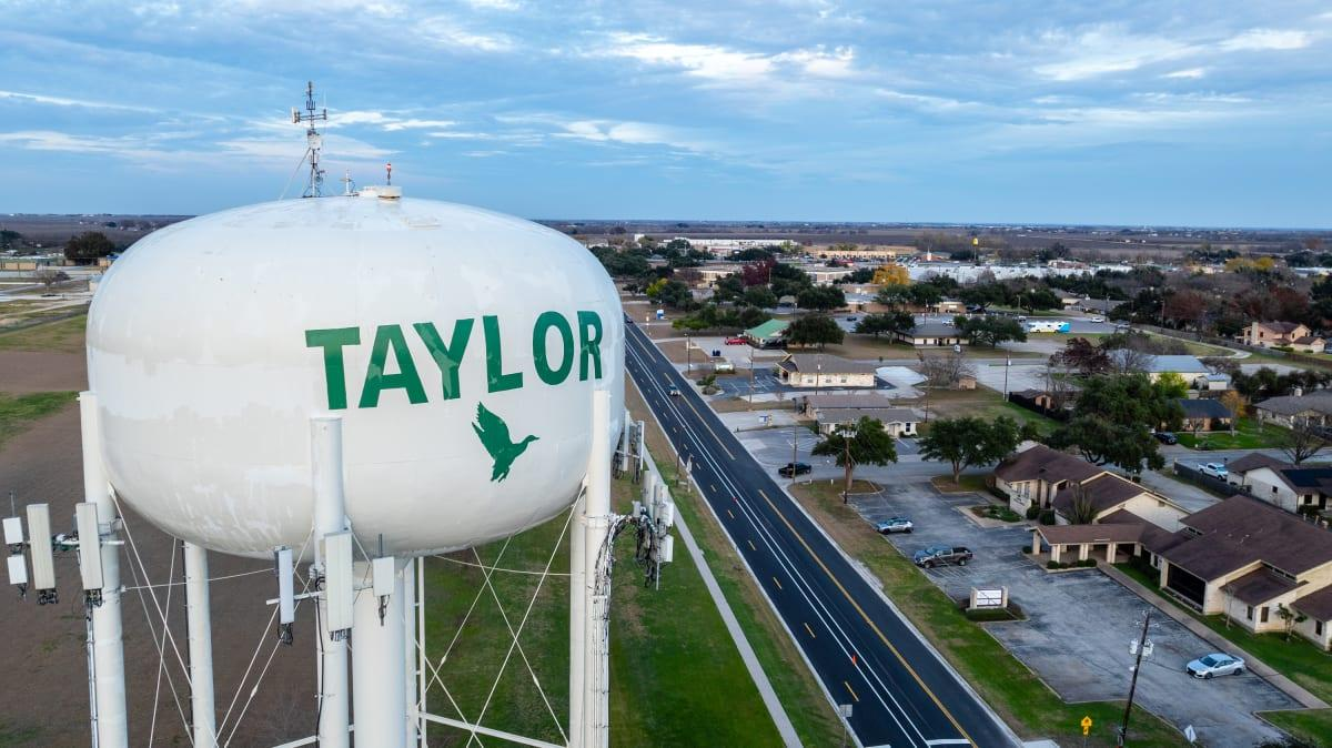 Taylor Water Tower in Taylor, TX