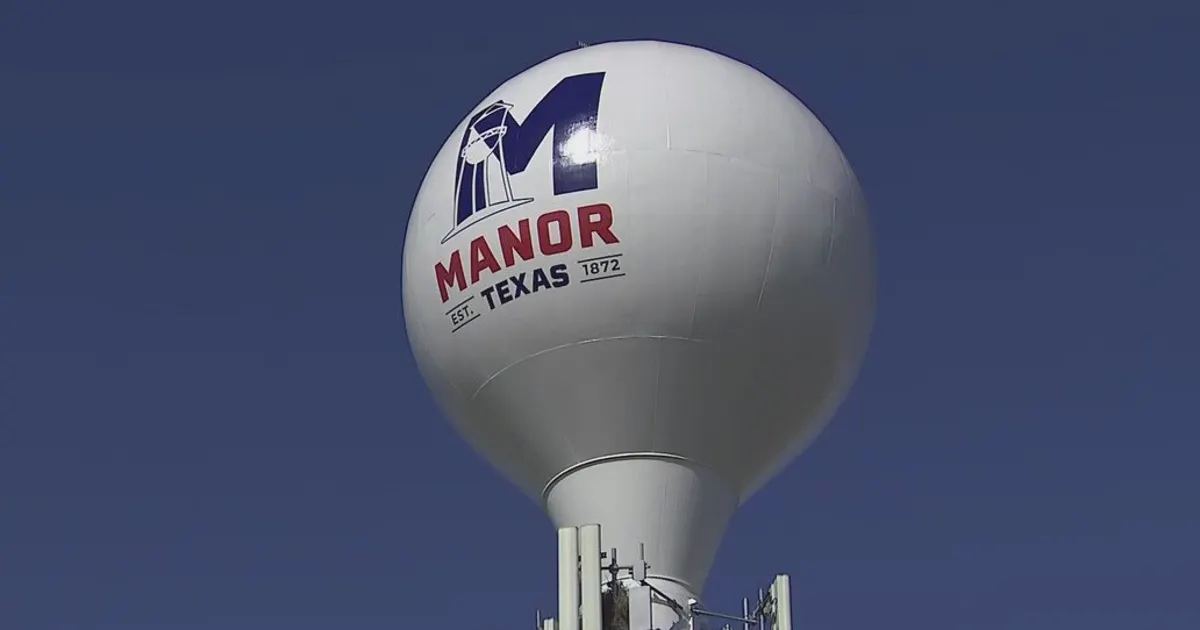 Manor water tower in Manor, TX